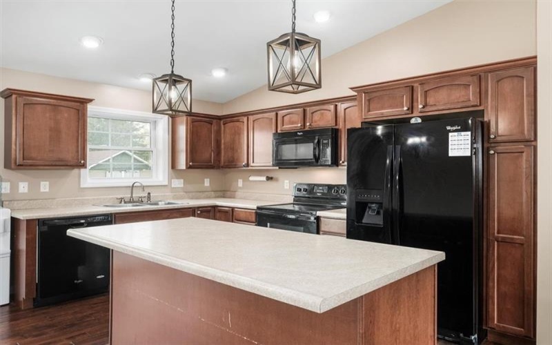 105 Luzerne Ave, Uniontown, 15401, 3 Bedrooms Bedrooms, ,2 BathroomsBathrooms,Residential,For Sale,Luzerne Ave,1699906