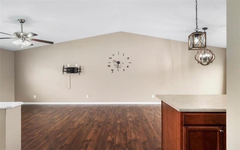 105 Luzerne Ave, Uniontown, 15401, 3 Bedrooms Bedrooms, ,2 BathroomsBathrooms,Residential,For Sale,Luzerne Ave,1699906
