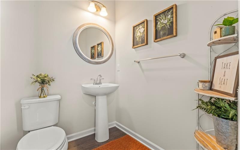 484 Greenwood Dr, Canonsburg, 15317, 3 Bedrooms Bedrooms, ,2.1 BathroomsBathrooms,Lease,For Sale,Greenwood Dr,1699916