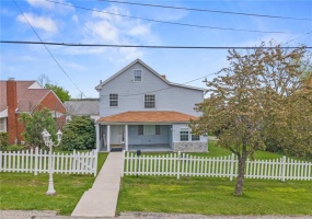 204 Bryant St, Vandergrift, 15690, 3 Bedrooms Bedrooms, 10 Rooms Rooms,2.1 BathroomsBathrooms,Residential,For Sale,Bryant St,1698463