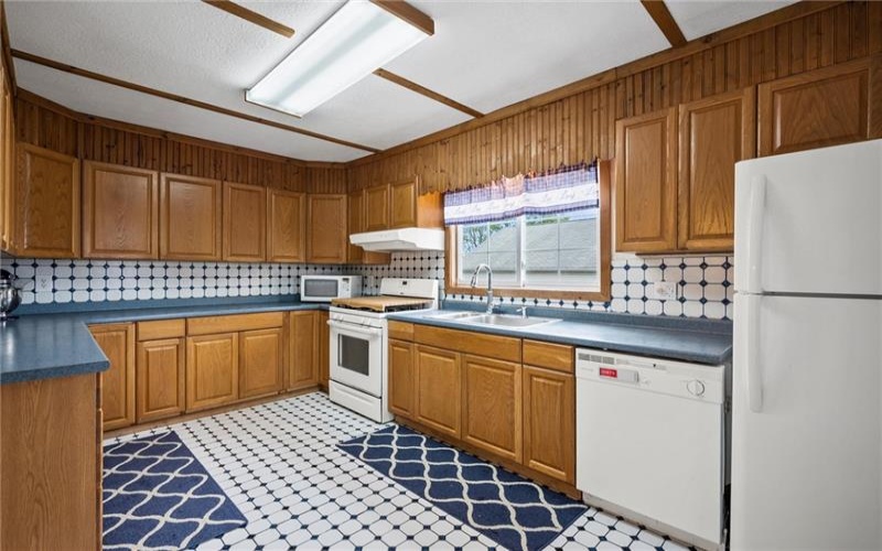 204 Bryant St, Vandergrift, 15690, 3 Bedrooms Bedrooms, 10 Rooms Rooms,2.1 BathroomsBathrooms,Residential,For Sale,Bryant St,1698463