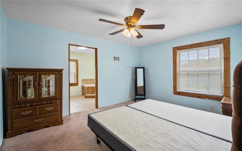 204 Bryant St, Vandergrift, 15690, 3 Bedrooms Bedrooms, 10 Rooms Rooms,2.1 BathroomsBathrooms,Residential,For Sale,Bryant St,1698463
