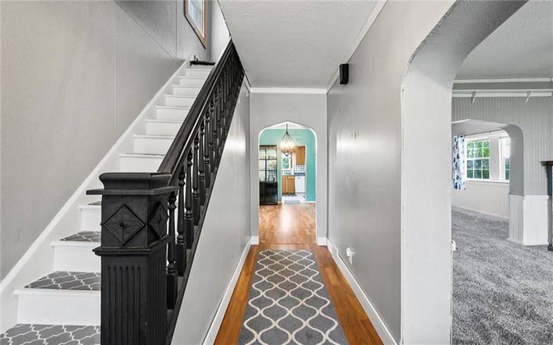 204 Bryant St, Vandergrift, 15690, 3 Bedrooms Bedrooms, 10 Rooms Rooms,2.1 BathroomsBathrooms,Residential,For Sale,Bryant St,1698463