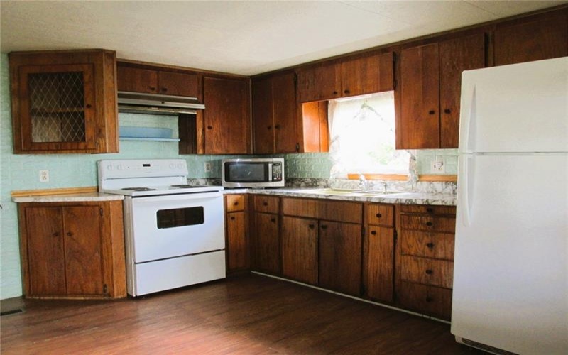 310 Rebecca Street, Torrance, 15779, 2 Bedrooms Bedrooms, 5 Rooms Rooms,1 BathroomBathrooms,Residential,For Sale,Rebecca Street,1699127