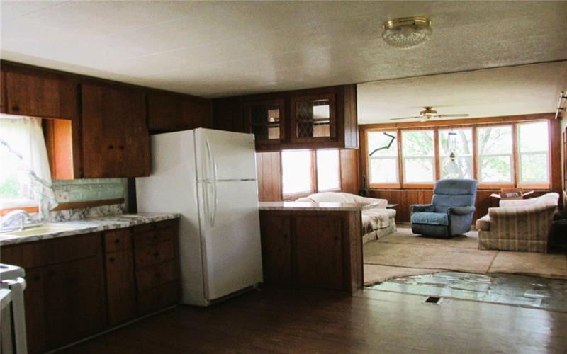 310 Rebecca Street, Torrance, 15779, 2 Bedrooms Bedrooms, 5 Rooms Rooms,1 BathroomBathrooms,Residential,For Sale,Rebecca Street,1699127