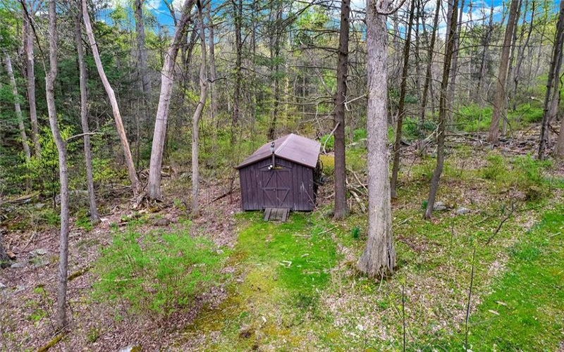 120 Furnace Run, Laughlintown, 15655, 4 Bedrooms Bedrooms, ,3 BathroomsBathrooms,Residential,For Sale,Furnace Run,1699650