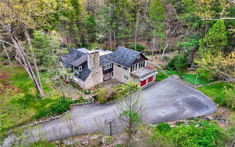 120 Furnace Run, Laughlintown, 15655, 4 Bedrooms Bedrooms, ,3 BathroomsBathrooms,Residential,For Sale,Furnace Run,1699650