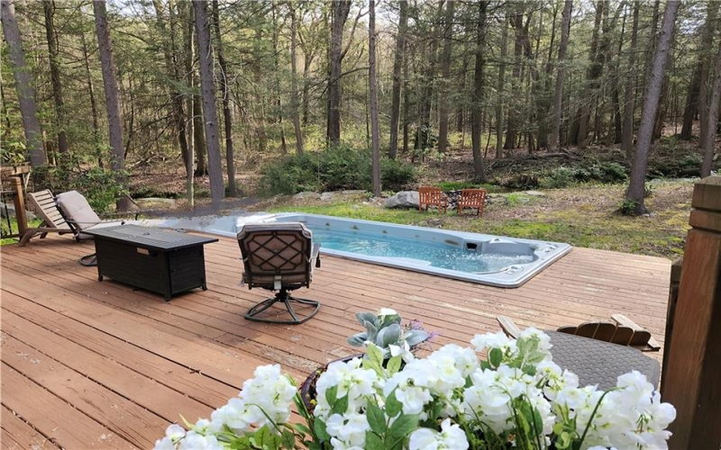 120 Furnace Run, Laughlintown, 15655, 4 Bedrooms Bedrooms, ,3 BathroomsBathrooms,Residential,For Sale,Furnace Run,1699650