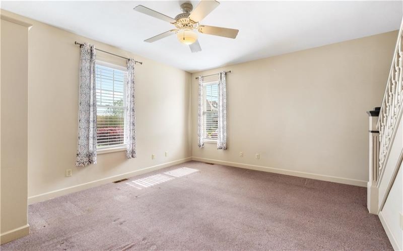 518 BALTIMORE STREET, Belle Vernon, 15012, 2 Bedrooms Bedrooms, 6 Rooms Rooms,1.2 BathroomsBathrooms,Residential,For Sale,BALTIMORE STREET,1699832
