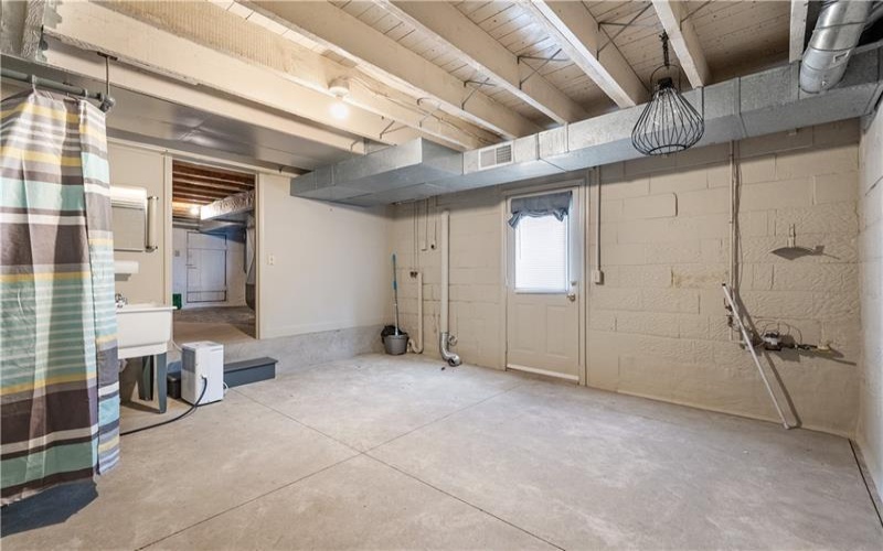 518 BALTIMORE STREET, Belle Vernon, 15012, 2 Bedrooms Bedrooms, 6 Rooms Rooms,1.2 BathroomsBathrooms,Residential,For Sale,BALTIMORE STREET,1699832