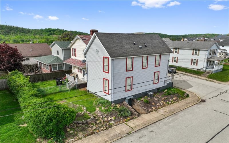 518 BALTIMORE STREET, Belle Vernon, 15012, 2 Bedrooms Bedrooms, 6 Rooms Rooms,1.2 BathroomsBathrooms,Residential,For Sale,BALTIMORE STREET,1699832