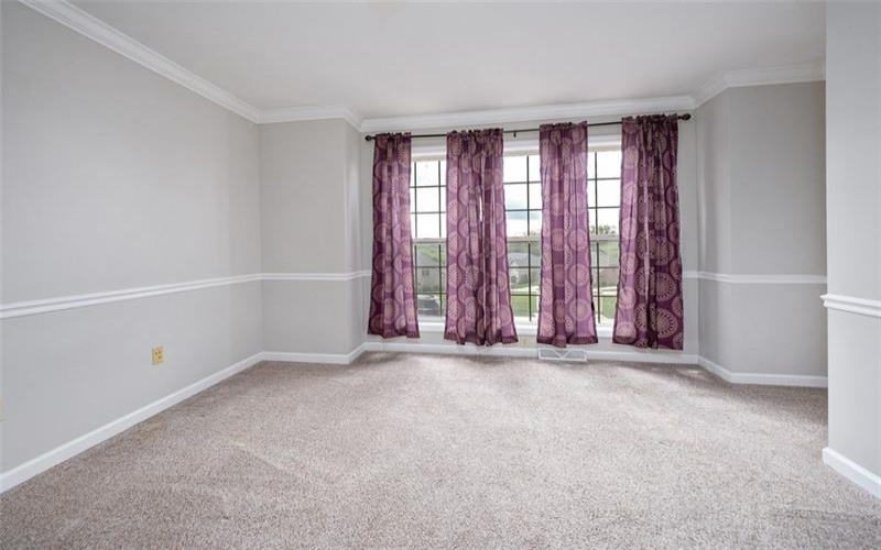 1004 Augusta Ln, Jeannette, 15644, 3 Bedrooms Bedrooms, 9 Rooms Rooms,2.1 BathroomsBathrooms,Residential,For Sale,Augusta Ln,1699867