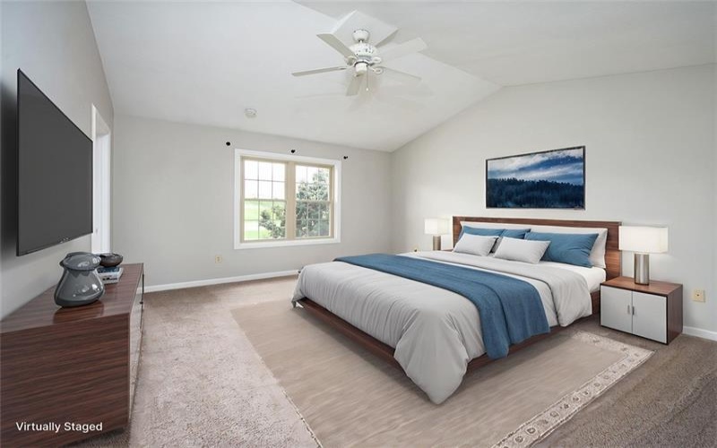 1004 Augusta Ln, Jeannette, 15644, 3 Bedrooms Bedrooms, 9 Rooms Rooms,2.1 BathroomsBathrooms,Residential,For Sale,Augusta Ln,1699867