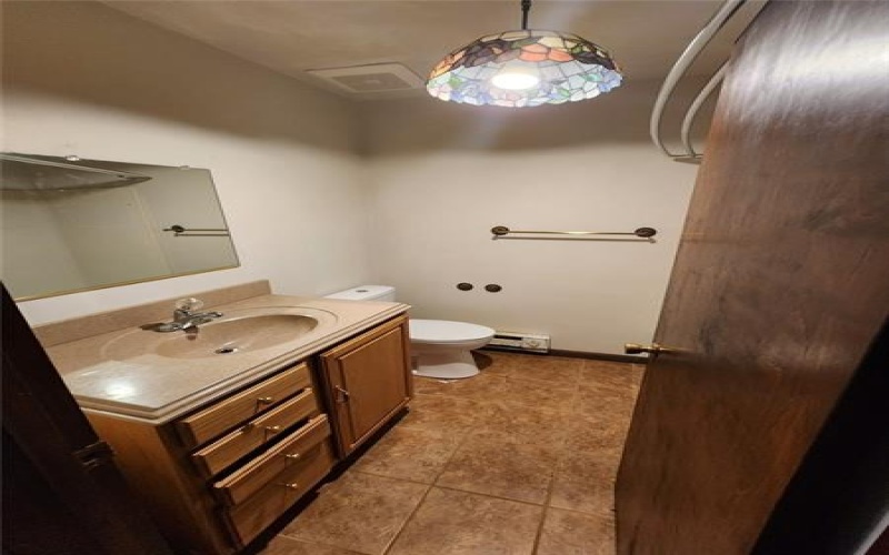 219 Meadow Drive, Johnstown, 15905, 4 Bedrooms Bedrooms, ,2.1 BathroomsBathrooms,Residential,For Sale,Meadow Drive,1699874