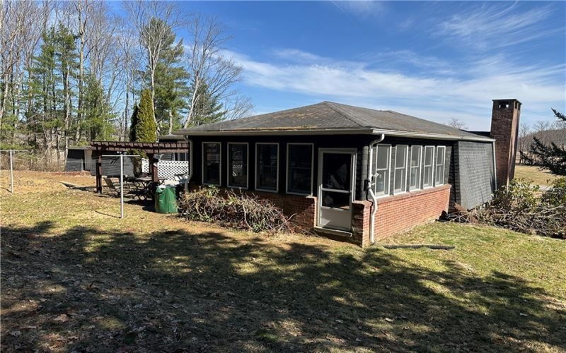 219 Meadow Drive, Johnstown, 15905, 4 Bedrooms Bedrooms, ,2.1 BathroomsBathrooms,Residential,For Sale,Meadow Drive,1699874