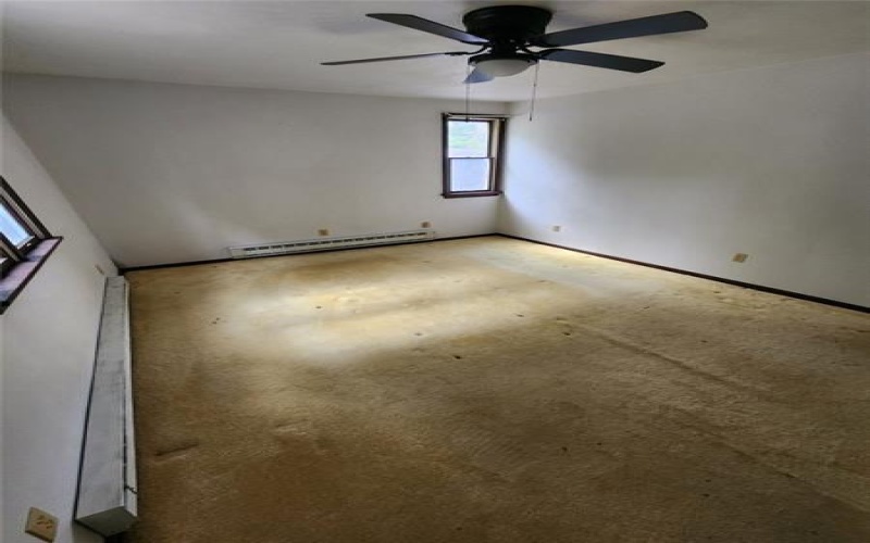 219 Meadow Drive, Johnstown, 15905, 4 Bedrooms Bedrooms, ,2.1 BathroomsBathrooms,Residential,For Sale,Meadow Drive,1699874