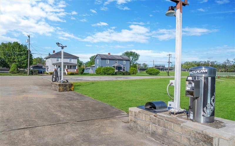 212 Pine Street, Jefferson, 15344, ,Commercial-industrial-business,For Sale,Pine Street,1699885