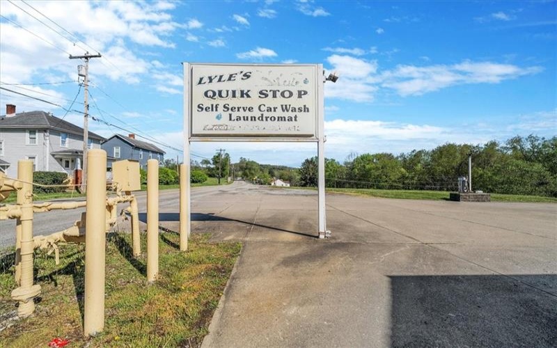 212 Pine Street, Jefferson, 15344, ,Commercial-industrial-business,For Sale,Pine Street,1699885