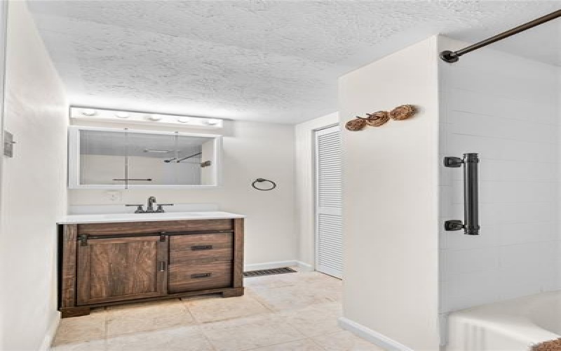 225 Demar Blvd, Canonsburg, 15317, 3 Bedrooms Bedrooms, 6 Rooms Rooms,1 BathroomBathrooms,Residential,For Sale,Demar Blvd,1699902