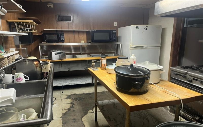 2639 ROY FURMAN HWY, Carmichaels, 15320, ,Commercial-industrial-business,For Sale,ROY FURMAN HWY,1699903
