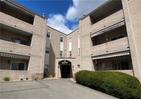 103 Woodstone, New Kensington, 15068, 2 Bedrooms Bedrooms, 6 Rooms Rooms,2 BathroomsBathrooms,Residential,For Sale,Woodstone,1699921