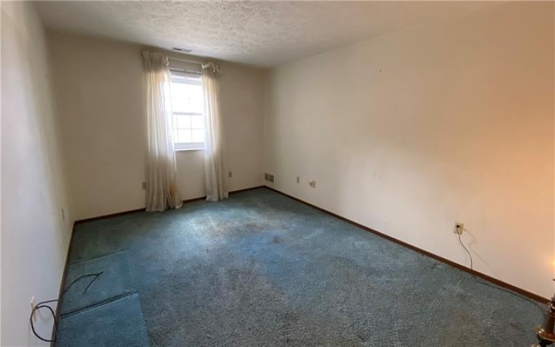 103 Woodstone, New Kensington, 15068, 2 Bedrooms Bedrooms, 6 Rooms Rooms,2 BathroomsBathrooms,Residential,For Sale,Woodstone,1699921