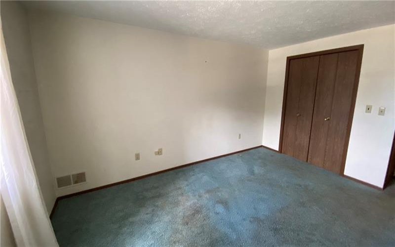 103 Woodstone, New Kensington, 15068, 2 Bedrooms Bedrooms, 6 Rooms Rooms,2 BathroomsBathrooms,Residential,For Sale,Woodstone,1699921