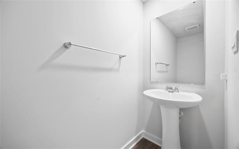 106 Delmonica Dr, Washington, 15301, 3 Bedrooms Bedrooms, 10 Rooms Rooms,2.1 BathroomsBathrooms,Residential,For Sale,Delmonica Dr,1699937