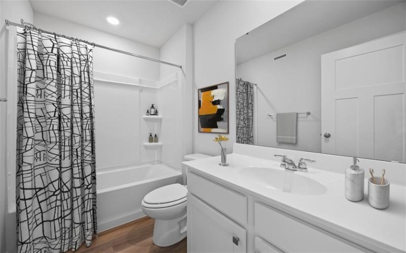 106 Delmonica Dr, Washington, 15301, 3 Bedrooms Bedrooms, 10 Rooms Rooms,2.1 BathroomsBathrooms,Residential,For Sale,Delmonica Dr,1699937