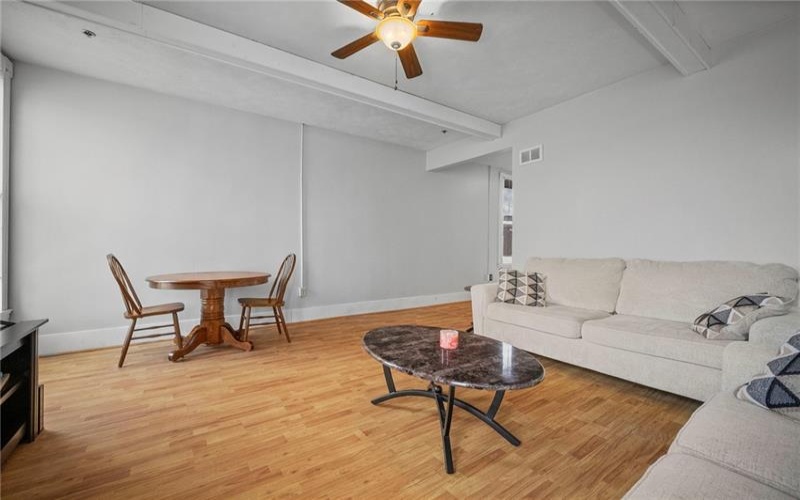 209-211 Wade St, Washington, 15301, 4 Bedrooms Bedrooms, ,2.1 BathroomsBathrooms,Residential,For Sale,Wade St,1699976