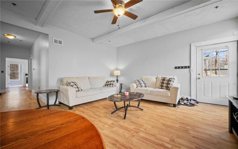 209-211 Wade St, Washington, 15301, 4 Bedrooms Bedrooms, ,2.1 BathroomsBathrooms,Residential,For Sale,Wade St,1699976