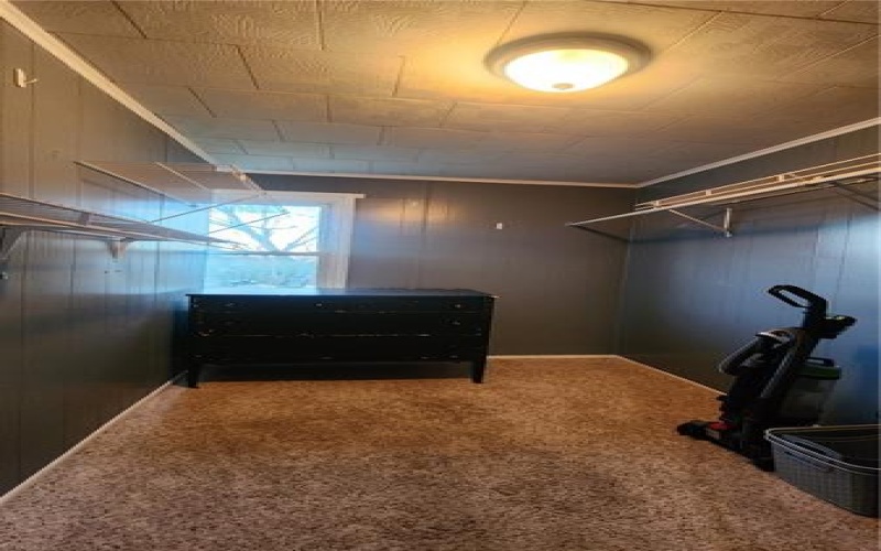 410 Gosser Hill Road, Leechburg, 15656, 3 Bedrooms Bedrooms, 6 Rooms Rooms,1 BathroomBathrooms,Residential,For Sale,Gosser Hill Road,1687361