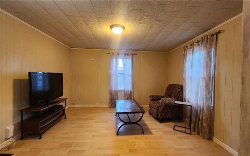 410 Gosser Hill Road, Leechburg, 15656, 3 Bedrooms Bedrooms, 6 Rooms Rooms,1 BathroomBathrooms,Residential,For Sale,Gosser Hill Road,1687361