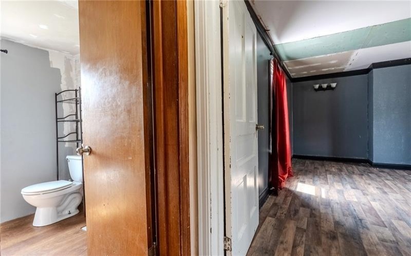 890 Venetia Rd., Venetia, 15367, 4 Bedrooms Bedrooms, 10 Rooms Rooms,2 BathroomsBathrooms,Residential,For Sale,Venetia Rd.,1698006