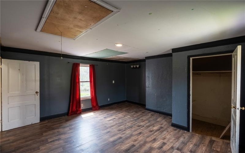 890 Venetia Rd., Venetia, 15367, 4 Bedrooms Bedrooms, 10 Rooms Rooms,2 BathroomsBathrooms,Residential,For Sale,Venetia Rd.,1698006