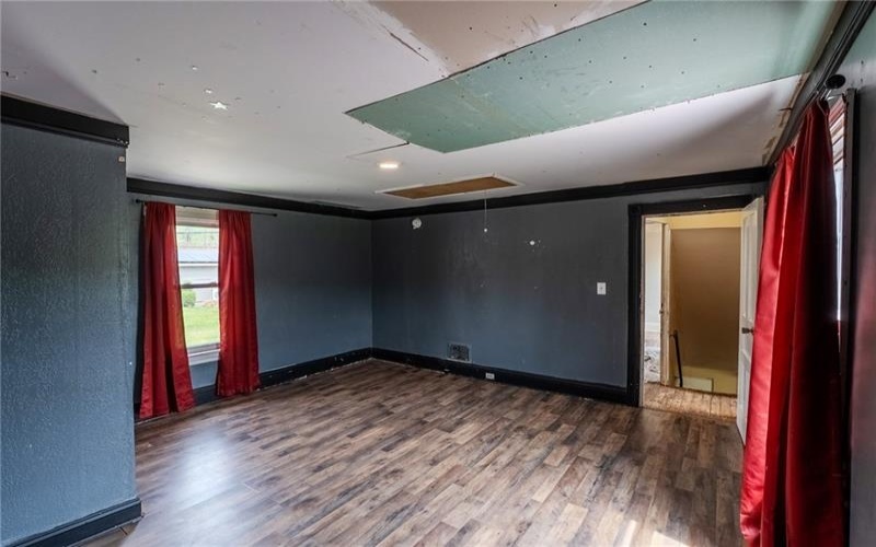 890 Venetia Rd., Venetia, 15367, 4 Bedrooms Bedrooms, 10 Rooms Rooms,2 BathroomsBathrooms,Residential,For Sale,Venetia Rd.,1698006