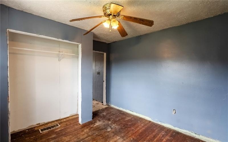 890 Venetia Rd., Venetia, 15367, 4 Bedrooms Bedrooms, 10 Rooms Rooms,2 BathroomsBathrooms,Residential,For Sale,Venetia Rd.,1698006