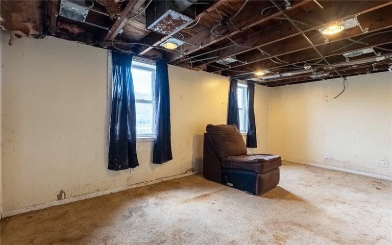 890 Venetia Rd., Venetia, 15367, 4 Bedrooms Bedrooms, 10 Rooms Rooms,2 BathroomsBathrooms,Residential,For Sale,Venetia Rd.,1698006