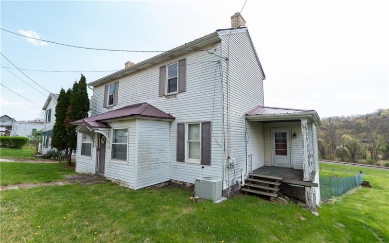 890 Venetia Rd., Venetia, 15367, 4 Bedrooms Bedrooms, 10 Rooms Rooms,2 BathroomsBathrooms,Residential,For Sale,Venetia Rd.,1698006
