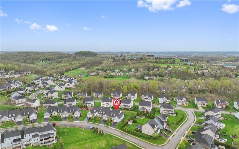 4083 OVERVIEW DRIVE, Canonsburg, 15317, 4 Bedrooms Bedrooms, 13 Rooms Rooms,3.1 BathroomsBathrooms,Residential,For Sale,OVERVIEW DRIVE,1699705