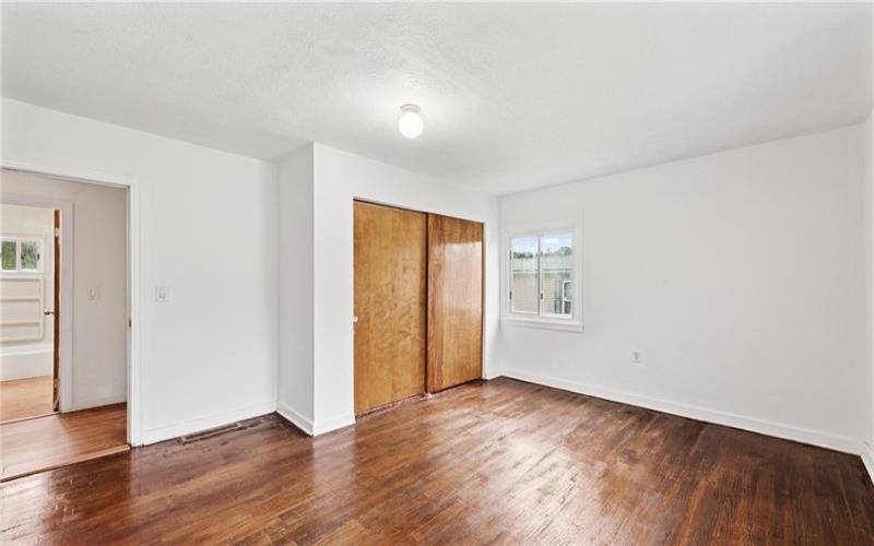 93 Koter Dr, Jeannette, 15644, 2 Bedrooms Bedrooms, 5 Rooms Rooms,1 BathroomBathrooms,Residential,For Sale,Koter Dr,1699836