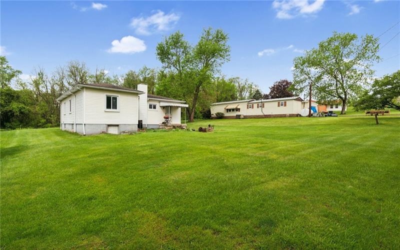 93 Koter Dr, Jeannette, 15644, 2 Bedrooms Bedrooms, 5 Rooms Rooms,1 BathroomBathrooms,Residential,For Sale,Koter Dr,1699836
