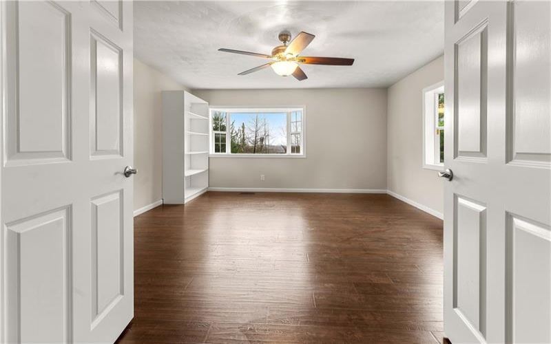 134 Burke Rd, Farmington, 15437, 4 Bedrooms Bedrooms, ,3.1 BathroomsBathrooms,Residential,For Sale,Burke Rd,1699838