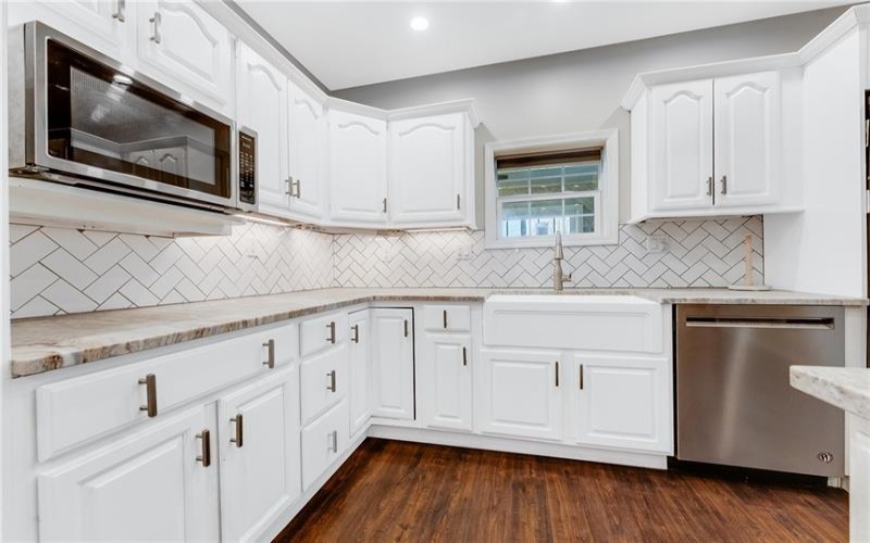134 Burke Rd, Farmington, 15437, 4 Bedrooms Bedrooms, ,3.1 BathroomsBathrooms,Residential,For Sale,Burke Rd,1699838