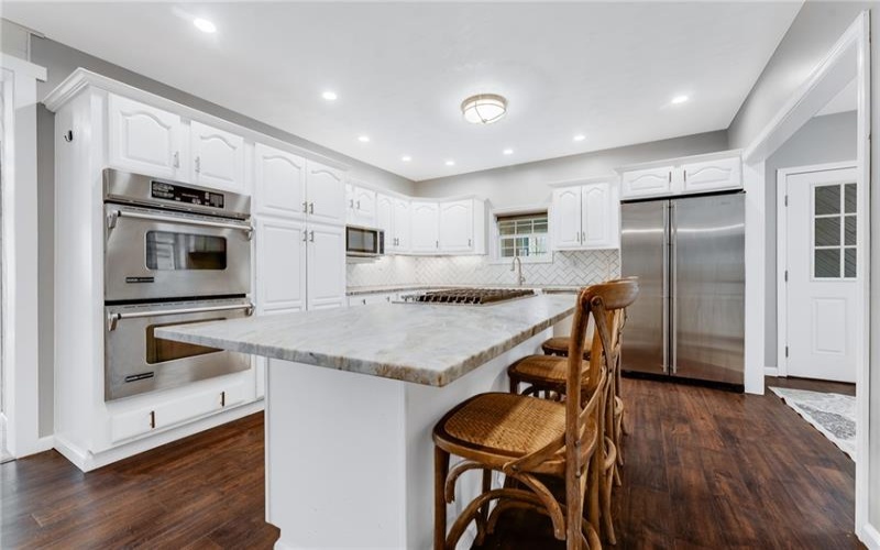 134 Burke Rd, Farmington, 15437, 4 Bedrooms Bedrooms, ,3.1 BathroomsBathrooms,Residential,For Sale,Burke Rd,1699838