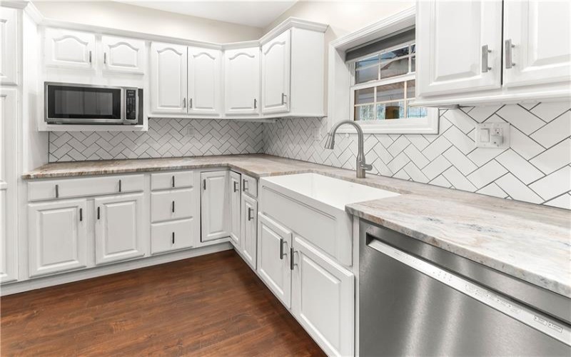 134 Burke Rd, Farmington, 15437, 4 Bedrooms Bedrooms, ,3.1 BathroomsBathrooms,Residential,For Sale,Burke Rd,1699838