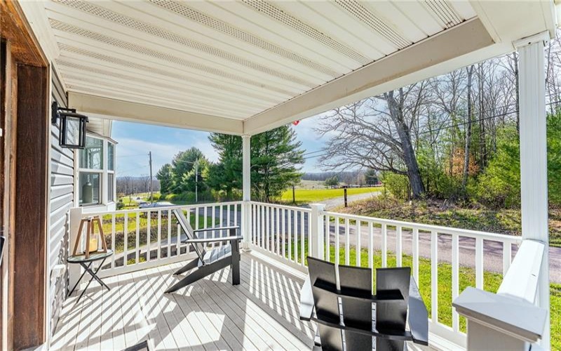 134 Burke Rd, Farmington, 15437, 4 Bedrooms Bedrooms, ,3.1 BathroomsBathrooms,Residential,For Sale,Burke Rd,1699838