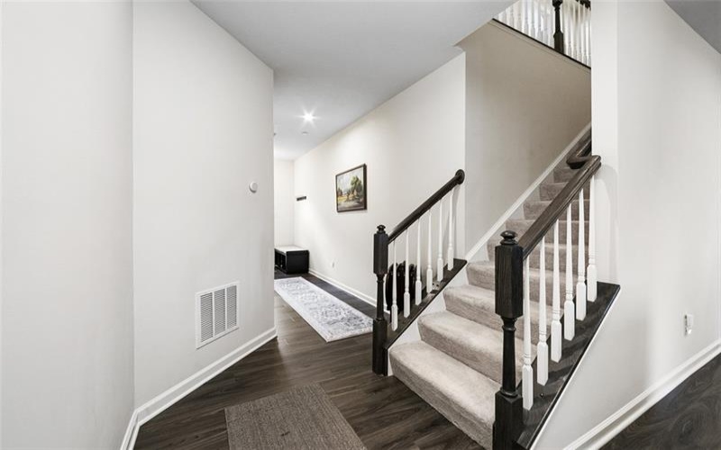 7005 Augusta Ln, Jeannette, 15644, 3 Bedrooms Bedrooms, 10 Rooms Rooms,2.1 BathroomsBathrooms,Residential,For Sale,Augusta Ln,1699881