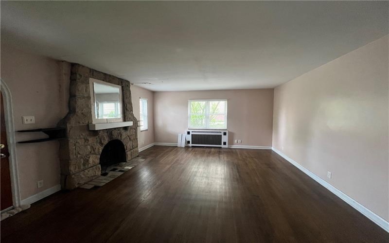 414 Argonne Dr, New Kensington, 15068, 2 Bedrooms Bedrooms, 5 Rooms Rooms,1 BathroomBathrooms,Residential,For Sale,Argonne Dr,1699925