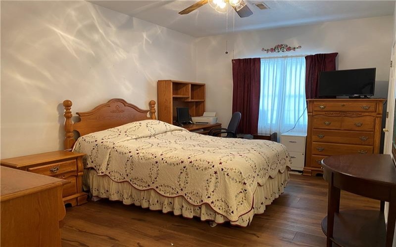 60 David Dr., Lower Burrell, 15068, 2 Bedrooms Bedrooms, 6 Rooms Rooms,2 BathroomsBathrooms,Residential,For Sale,David Dr.,1699950